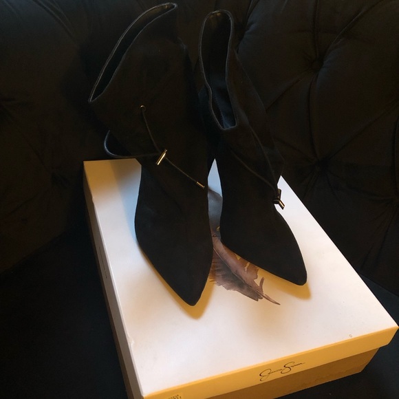 Black Jessica Simpson booties - Picture 12 of 13